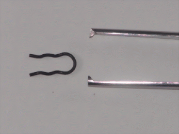 Pincette fuer Metallsplinte