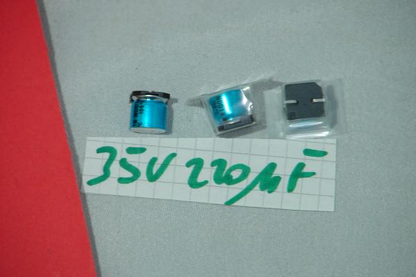 Condensator 35 Volt 220 µF