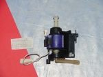 ARS Invensys Schwingkolbenpumpe 230V/50Hz 28Watt mit Gehäuse, Schlauch in L-Form und Dämpfungselement